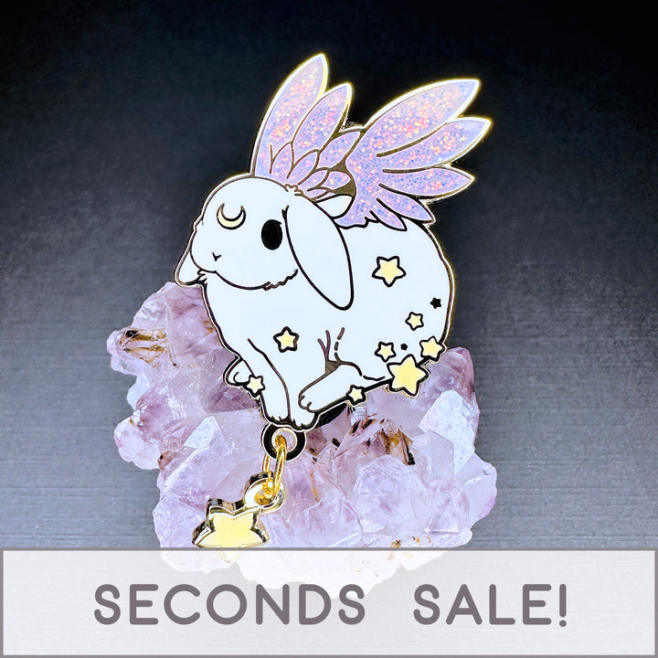 White Star Chaser Bunny Running Enamel Pin - Seconds