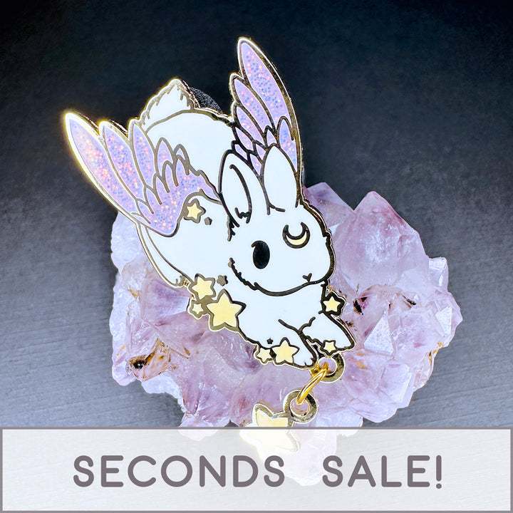 White Star Chaser Bunny Bowing Enamel Pin - Seconds