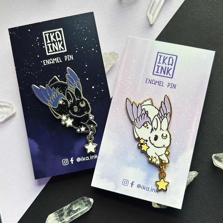 Black Star Chaser Bunny Bowing Enamel Pin