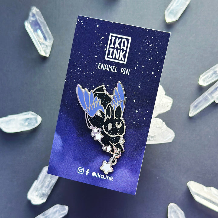 Black Star Chaser Bunny Bowing Enamel Pin